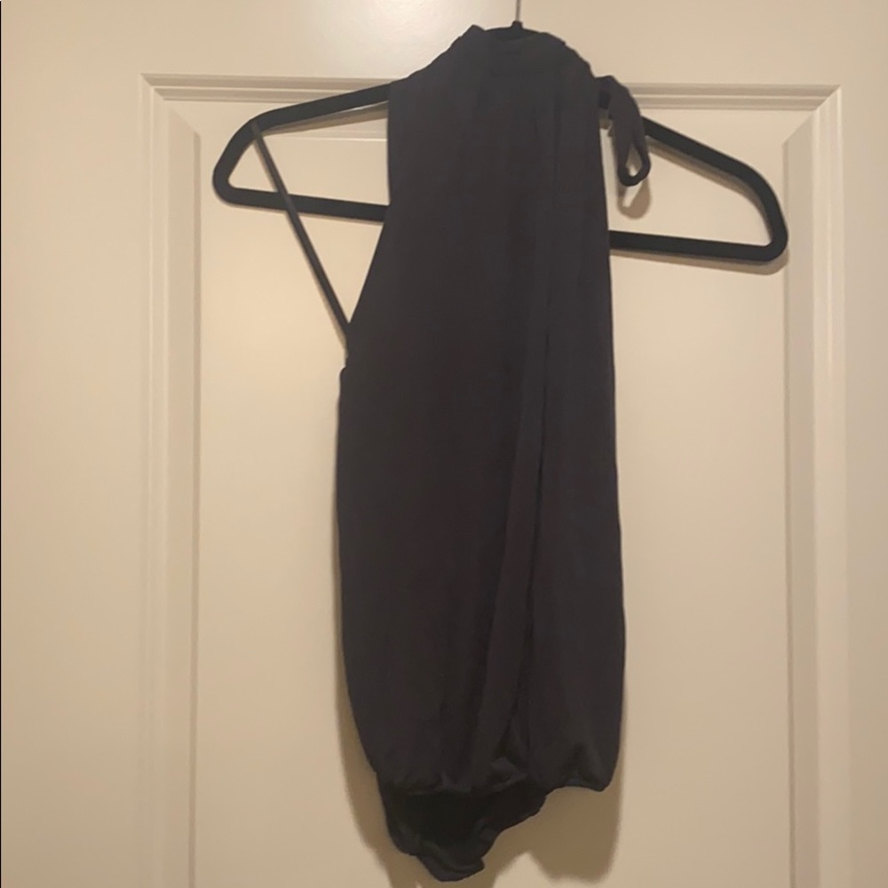 Backless blouse